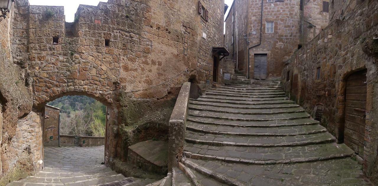 La Loggia Del Capitano - Rione Capisotto Apartment Pitigliano Exterior photo