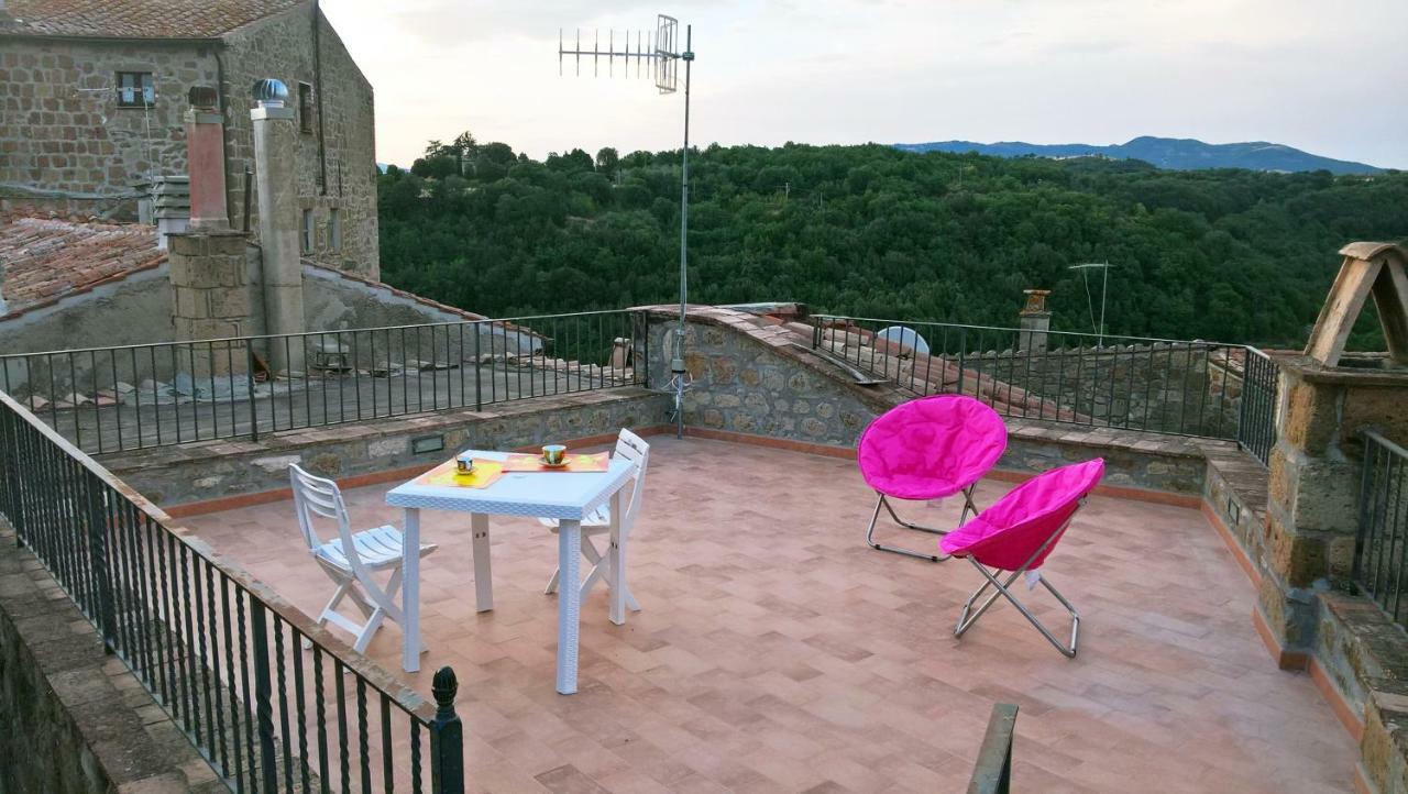 La Loggia Del Capitano - Rione Capisotto Apartment Pitigliano Exterior photo